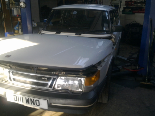 900i 3 door