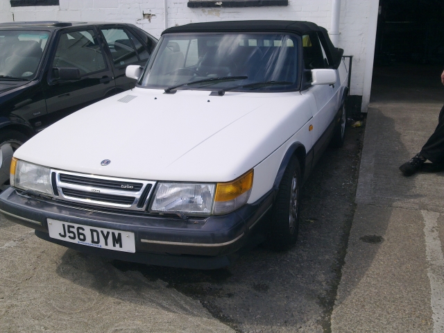 Saab 900 convertible